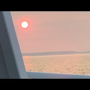 Meet your Posher, Yi